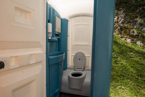 Best Portable toilet rental cost  in Lemont Furnace, PA